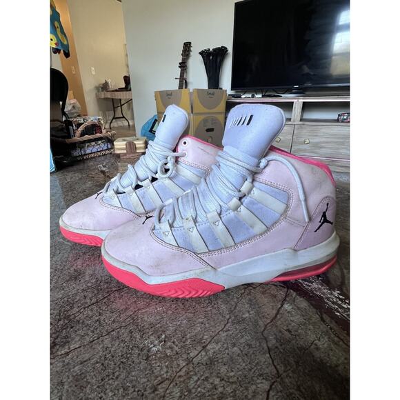 Jordan Shoes - Jordan Max Aura Pink White Athletic Shoes Women's 5.5 (4Y) AQ9249-601